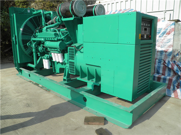 渭城发电车出租-柴油发电机组在使用的过程中应该做好哪些防护工作