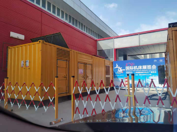渭城出租发电机-柴油发电机和汽油发电机哪个更好一些？