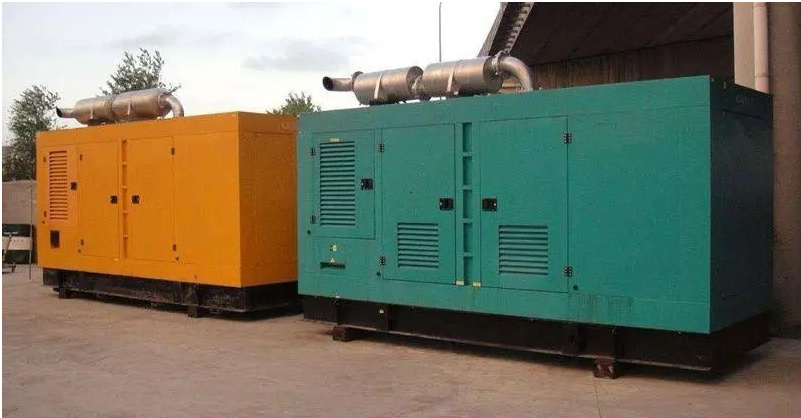 渭城如何根据实际负载情况选择合适功率的发电机组？